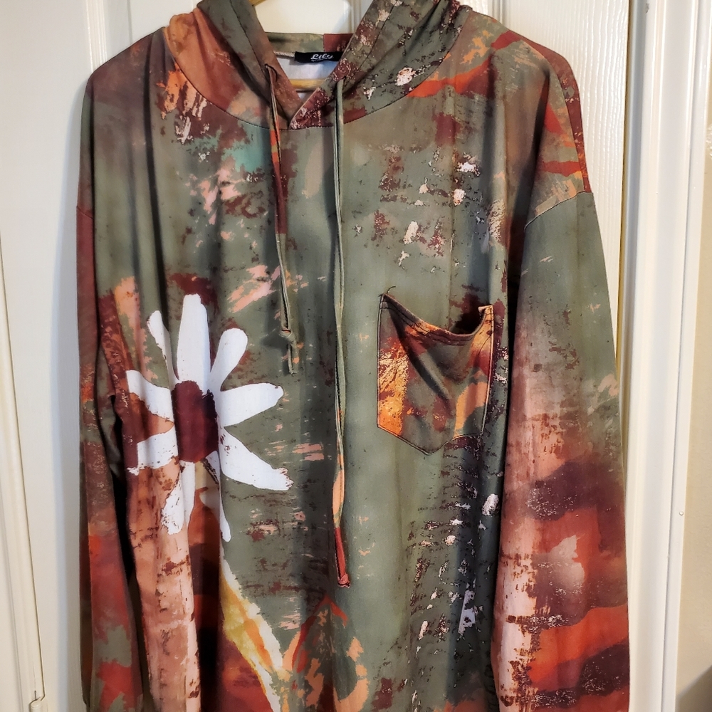 Lily Floral hooded top